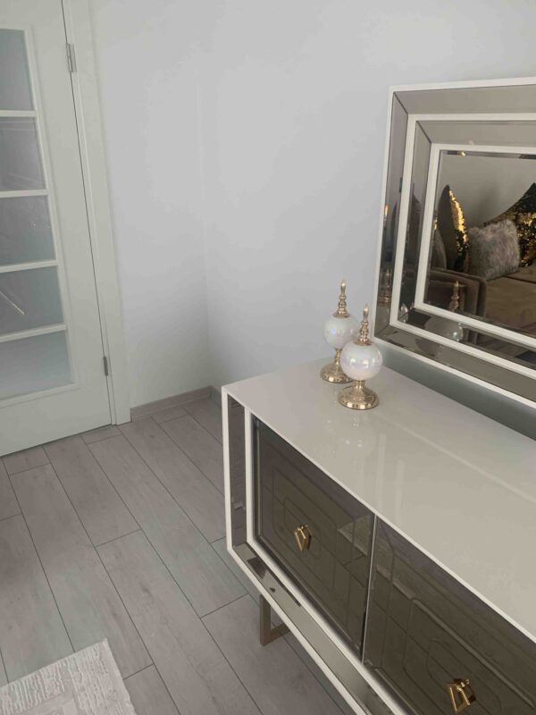 Image #3 from H**** Ö******