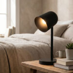 Minni Siyah Masa Lambası